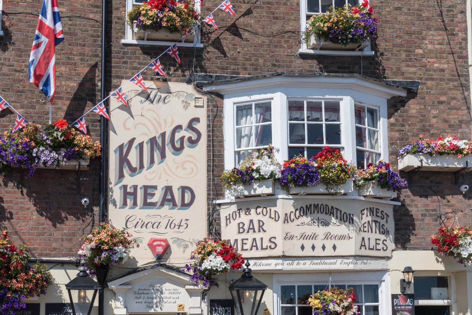 Bed and Breakfast The Kings Head Deal Esterno foto