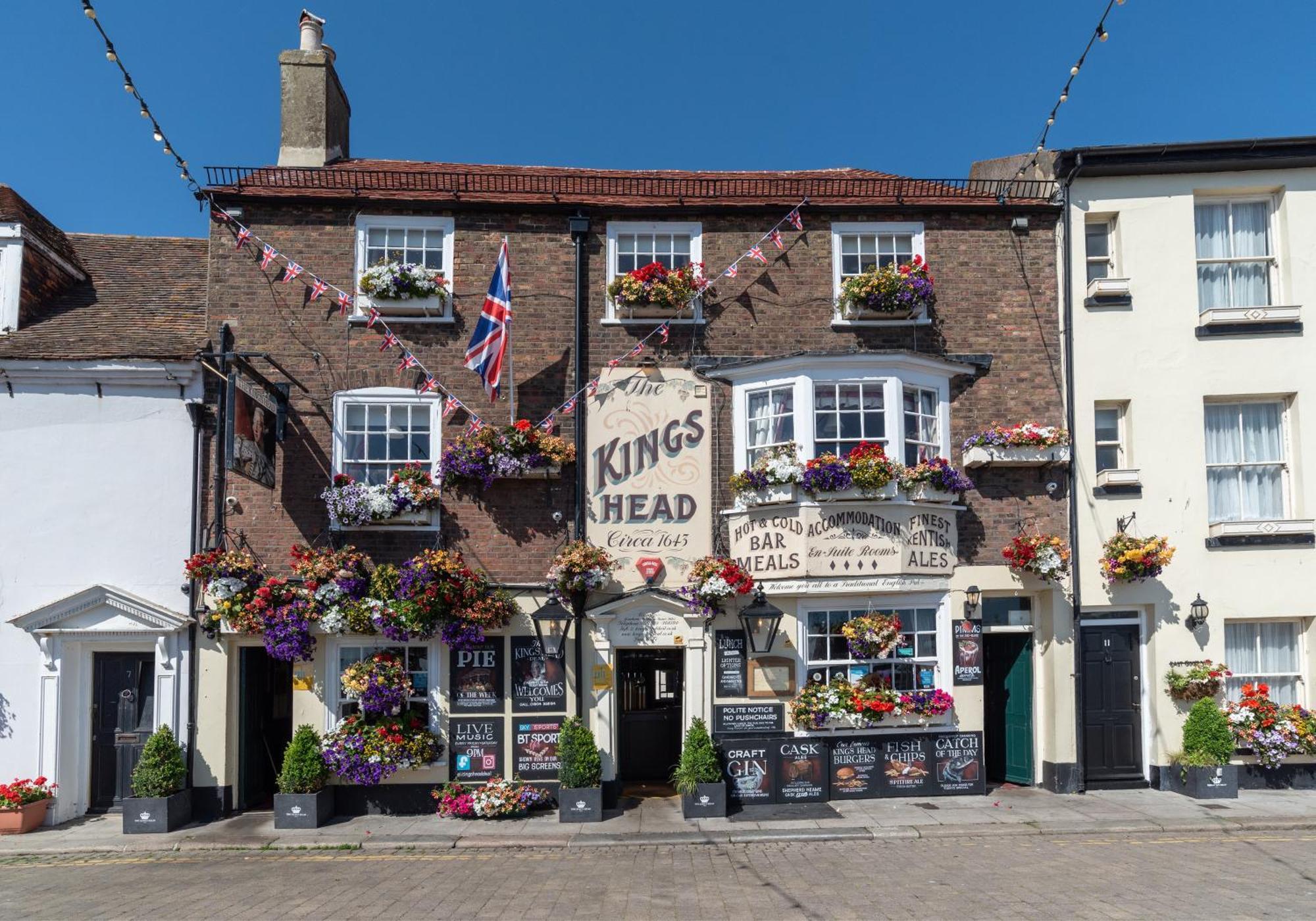 Bed and Breakfast The Kings Head Deal Esterno foto