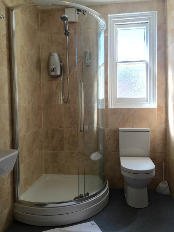 Bed and Breakfast The Kings Head Deal Esterno foto